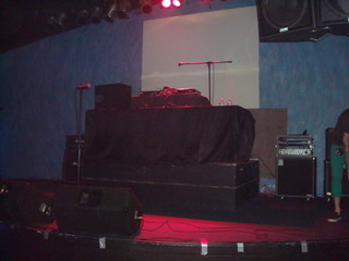 Dj Tiger set up for Mickey Avalon DJ